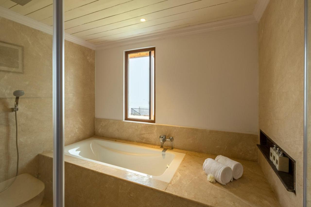 Ama Stays & Trails Puttabong Cottage, Darjeeling Darjeeling  Buitenkant foto
